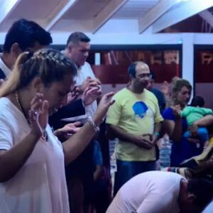 Protestante en asamble Protestante en reunion